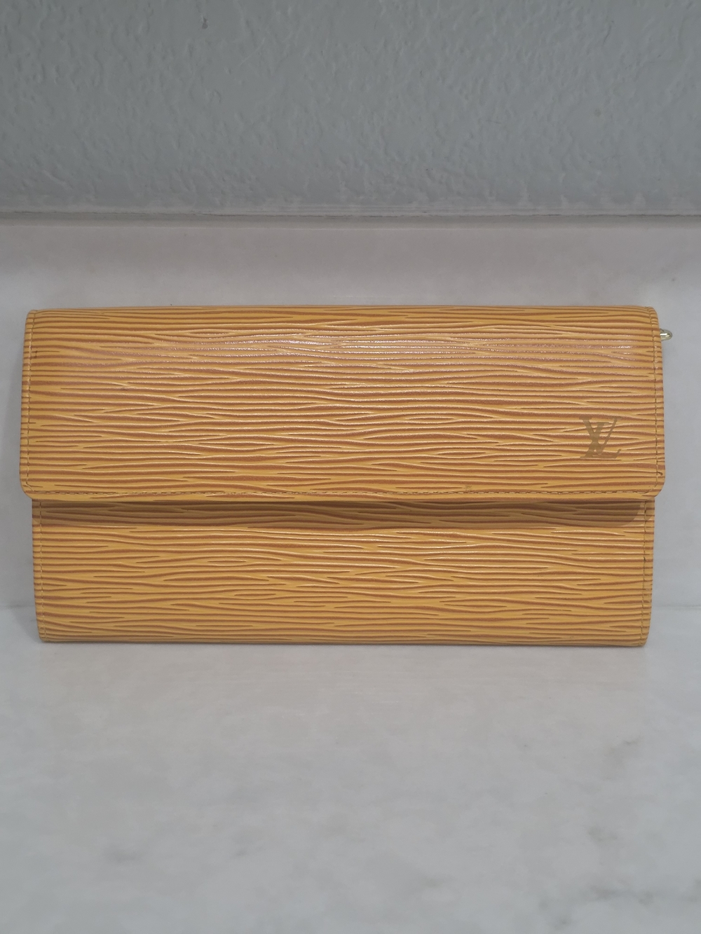 Auth Louis Vuitton Yellow Epi Leather Sarah Portefeuille Long Wallet EUC CA1916